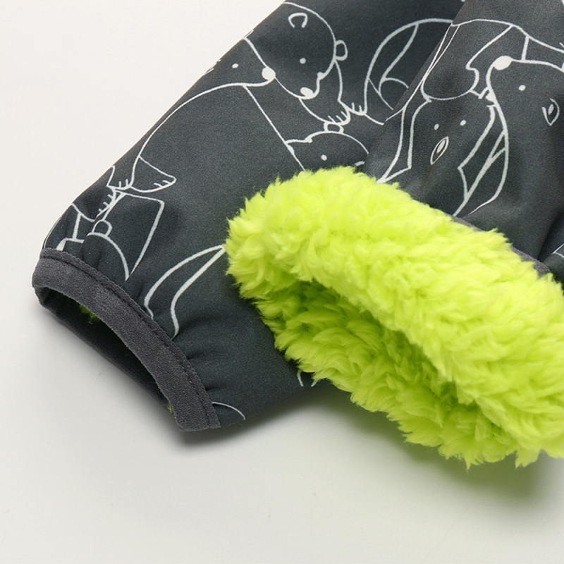 Gyári közvetlen nagykereskedelem, gyermek baba kültéri puhahéjú overál, gyapjúbéléssel, vastag, meleg overál