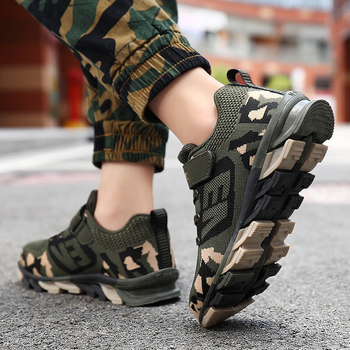 Παιδικά παπούτσια καμουφλάζ άνοιξης και φθινοπώρου 2025, παπούτσια Flying Weave για άνδρες και γυναίκες, αθλητικά παπούτσια χονδρικής, μεγάλα παπούτσια εκπαίδευσης φοιτητών