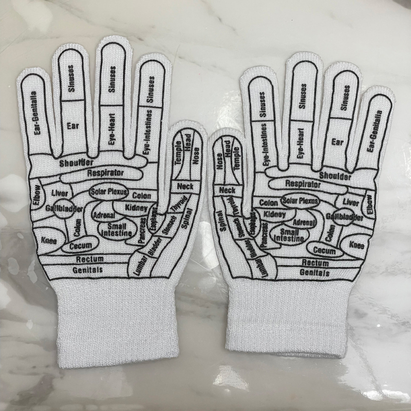 Piiriülesed Warp-sokid, Inglise koopasokid, Meridiaanisokid, Hiina pärandi massaažisokid laos.