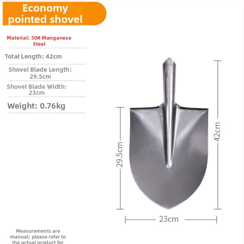 Didelis mangano plieno kastuvas lauke, kasti dirvą, atlaisvinti artefaktą, sodo sodo įrankius, sodinti daržoves, žemės ūkio, medinę rankeną, geležinį šaukštą
