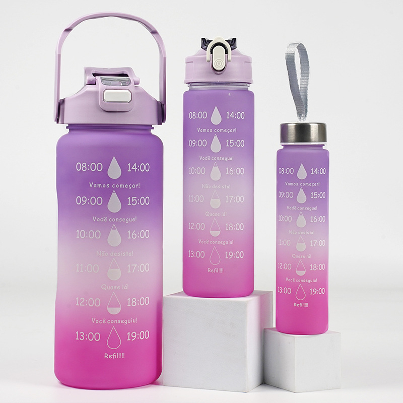 Trys puodelių rinkiniai, didelės talpos vandens puodeliai su šiaudelių puodeliais, gradiento matinio sportinio plastiko vandens buteliai