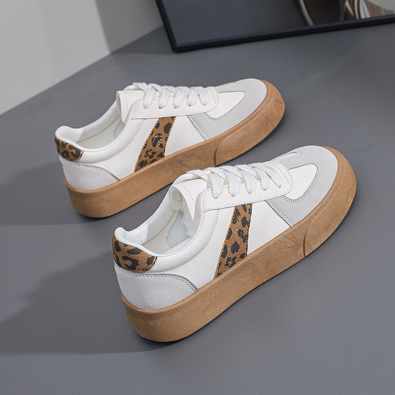 Külkereskedelmi, határokon átnyúló, nagy méretű női cipők 2025-ös új, leopárdmintás színű, alkalmi cipők, sokoldalú, lapos talpú, divatos sportcipők nőknek