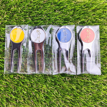 Πράσινο πιρούνι γκολφ μεταλλική σιδερένια μπάλα θέσης πολυλειτουργικό πιρούνι pitchfork μεταλλικό πιρούνι από κράμα ψευδαργύρου αξεσουάρ προμήθειες