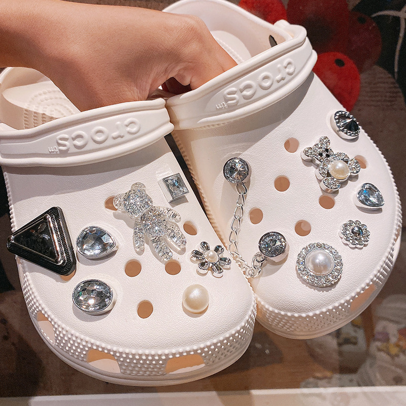 [2024. aasta uus stiil] Lõbus Crocsi kingalillest koomiksimänguasi, oakujuline isetegemise kingakaunistus, eemaldatav kingapannal