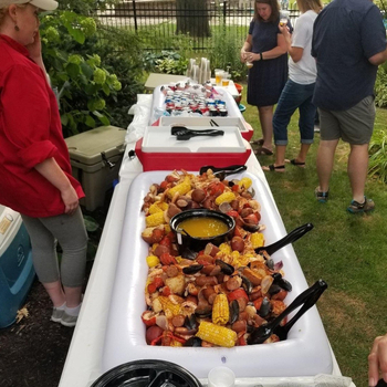 Nešiojamas pripučiamas aptarnavimo baras su pripučiamu vandeniu ledo baras pripučiamas ledo plyšys ledo kibiras pripučiamas salotų baras vakarėlis