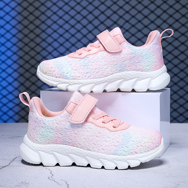 Piiriülene eksport väliskaubandusele tüdrukutele, superpehmed kulumiskindlad tossud, võrkkangast, suurtele lastele, deodorandi ja kerged lööke neelavad jooksujalatsid