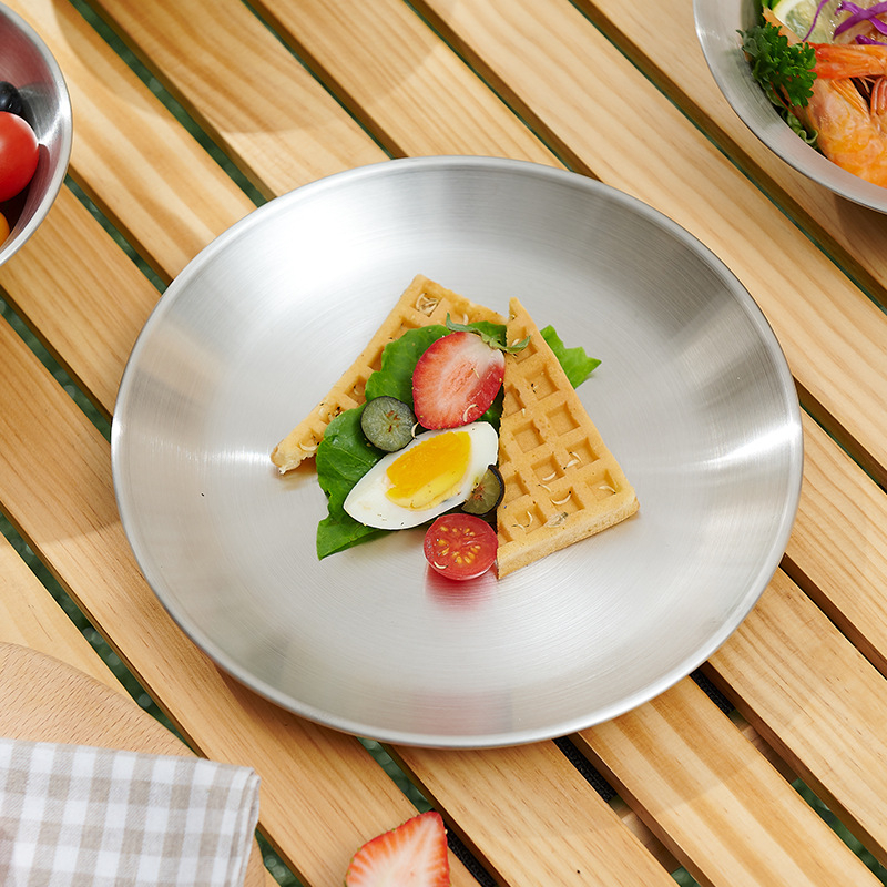 Roostevabast terasest õhtusöögitaldrikute komplekt õues kasutamiseks, telkimiseks mõeldud grillilauad, kaasaskantavad isejuhtivad grillitaldrikud, supikauss, kausikomplekt