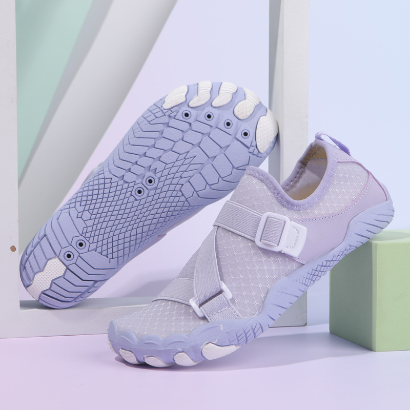 Hingavad, libisemiskindlad, kiiresti kuivavad ja kerged jõesuusad meestele ja naistele, sobivad sukeldumiseks, kahlamiseks, ujumiseks, sportimiseks, jalgrattasõiduks, rannategevusteks ja matkamiseks.