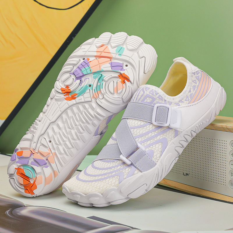 Hingavad, libisemiskindlad, kiiresti kuivavad ja kerged jõesuusad meestele ja naistele, sobivad sukeldumiseks, kahlamiseks, ujumiseks, sportimiseks, jalgrattasõiduks, rannategevusteks ja matkamiseks.