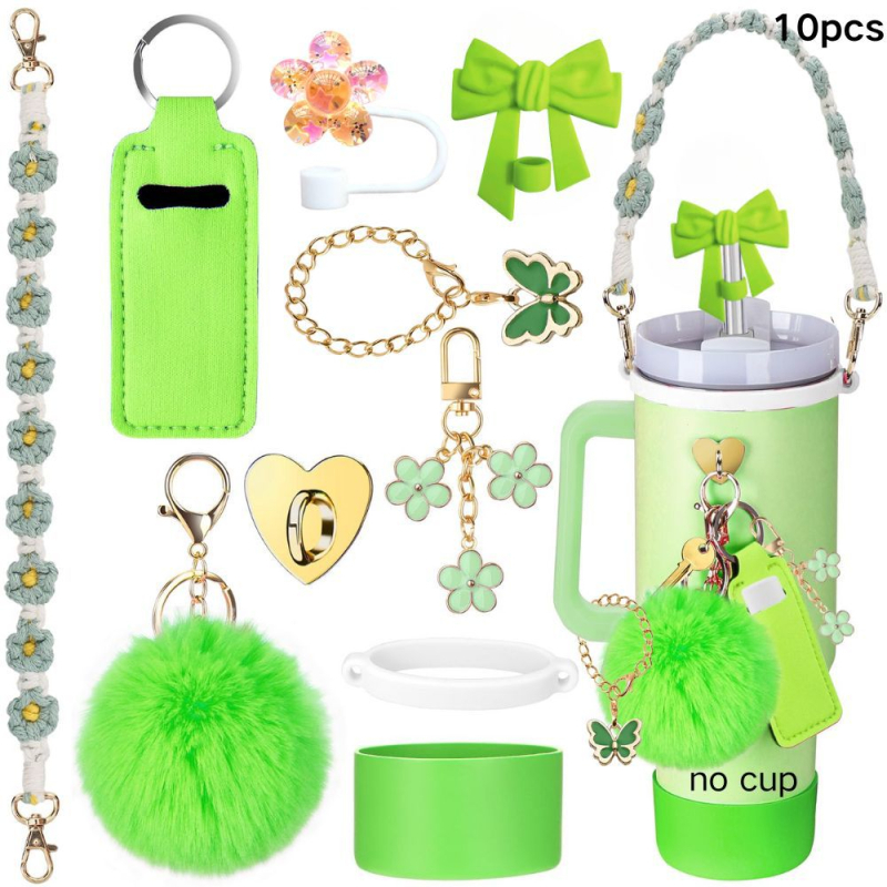 Set de 8 piese europene și americane Stanley Cup Flower Cap Cup Set Cup Lanț pentru ceașcă Floare roz Pandantiv Cheie Minge de pluș