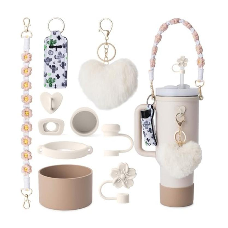 Set de 8 piese europene și americane Stanley Cup Flower Cap Cup Set Cup Lanț pentru ceașcă Floare roz Pandantiv Cheie Minge de pluș