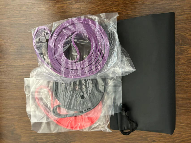 GPPNKC pasipriešinimo juostos kostiumas, skirtas vyrams ir moterims, skirta fitneso pratimams patalpose, su durų inkaru.