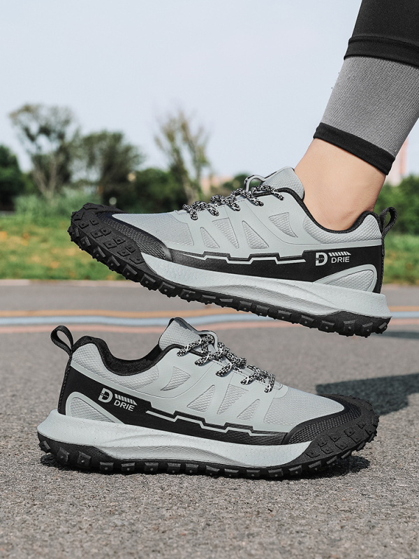 Férfi szabadtéri hegymászó cipők, horgászcipők, futócipők, hegyi terepcipők, határokon átnyúló külkereskedelmi cipők, plus size Baotou férfi cipők