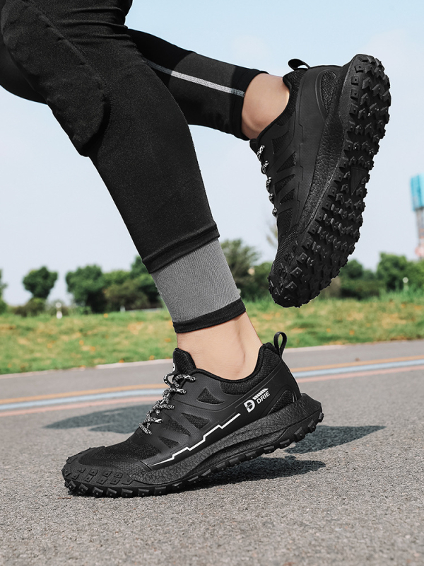 Férfi szabadtéri hegymászó cipők, horgászcipők, futócipők, hegyi terepcipők, határokon átnyúló külkereskedelmi cipők, plus size Baotou férfi cipők