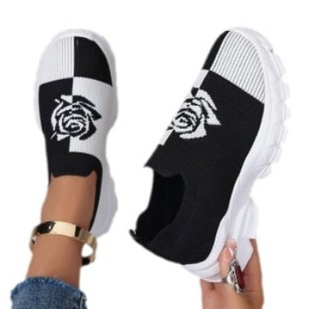 Γυναικεία Αθλητικά Παπούτσια Μονής Επίστρωσης Άνοιξη και Καλοκαίρι 2024 Νέα Πλέγματα με Διαγώνια Σύνθεση για Μεγάλα Μεγέθη Γυναικεία Παπούτσια με Υφή σε Συνδυασμό Χρωμάτων