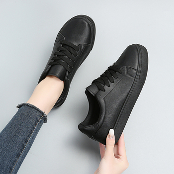 Μαύρα αθλητικά παπούτσια γυναικείου στυλ δερμάτινα αδιάβροχα αντιολισθητικά παπούτσια εργασίας κουζίνας με μαλακή σόλα ελαφριά άνετα και μη κουραστικά παπούτσια εργασίας γυναικεία παπούτσια