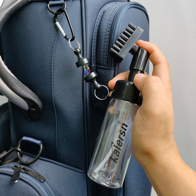 Kaiersn Golfklub Vízpermet Tisztító Kefe Átlátszó Palack Test Mágneses Függő Csattal Préspermet Kávéfőző Kefe