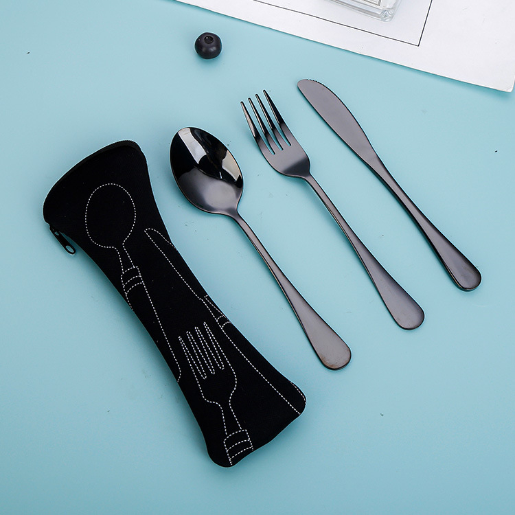 Rozsdamentes acél kanál nyugati étel kés villa kanál elegáns diákkanál villa háromrészes készlet nemzeti divat hordozható étkészlet öltöny