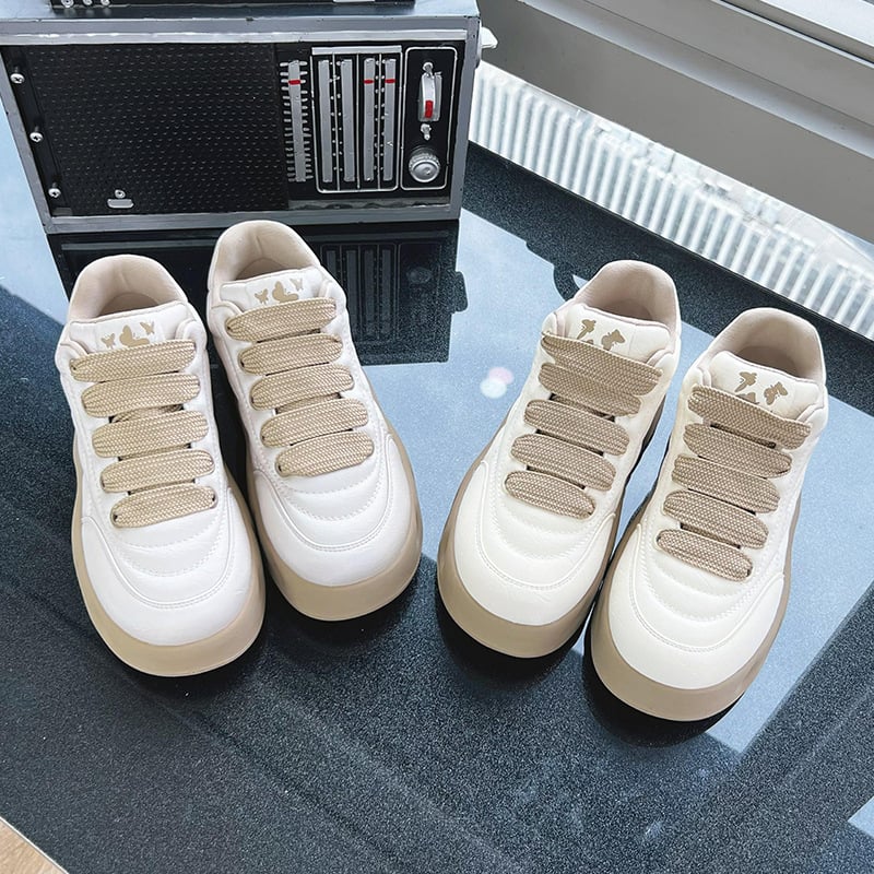 Λευκά παπούτσια από γνήσιο δέρμα για γυναίκες Άνοιξη 2025 Νέα γυναικεία αθλητικά παπούτσια με χοντρή σόλα και ψηλόμεσο σχέδιο, μοντέρνα, ευέλικτα παπούτσια Bread Shoes.