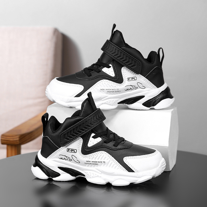 Poiste jooksujalatsid 2024. aasta kevad- ja sügisestele lastele, uued, mugavad, nahast, keskmise ja suurema suurusega laste vabaaja pehme tallaga hingavad jalanõud, trendikad