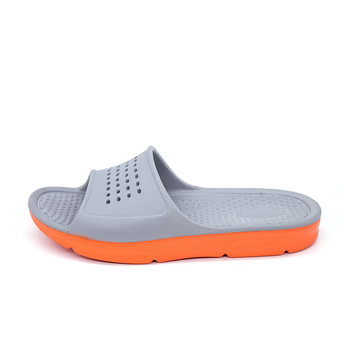 Határokon átnyúló nagy méretű 2024 nyári nyitott orrú férfi otthoni szandálok férfi személyre szabott divatos külső ruházati papucsok férfiaknak