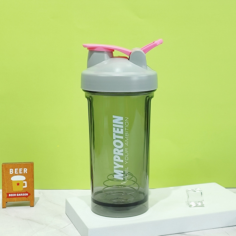 Sporta fitnesa proteīna pulveris, jauns 500 ml PC sporta zāles piena kokteilis, plastmasas ūdens krūzes kokteilis, krūzes maisīšanas krūze ar roku