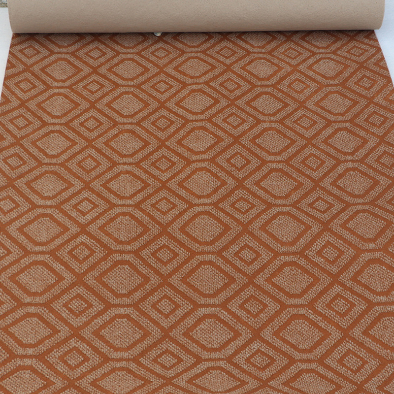 Žakaarvaipa saab lõigata, kontorivaipa ei ole kerge deformeerida, hotelli trepid libisemiskindlad kaubanduskeskuse paksendatud täisvaip