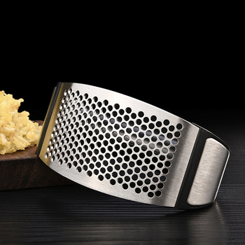 Rankinis žiedinis česnako purslas Buitinis nerūdijančio plieno česnako presas Česnako purslas Česnako spaustukas Virtuvės įrankiai