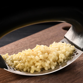 Rankinis žiedinis česnako purslas Buitinis nerūdijančio plieno česnako presas Česnako purslas Česnako spaustukas Virtuvės įrankiai