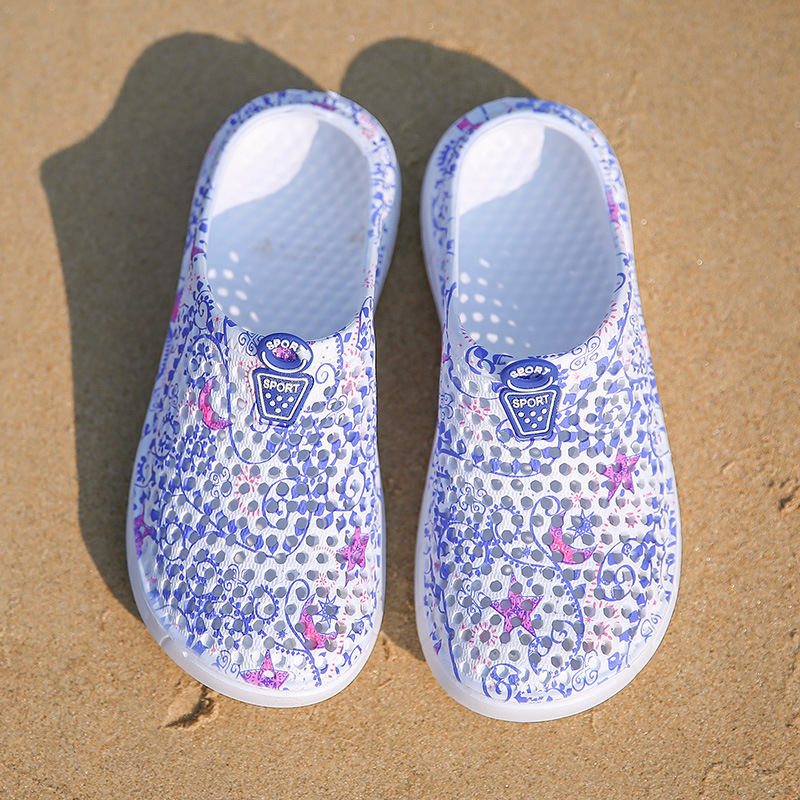 Didelio dydžio tarpvalstybinės neslystančios šlepetės moteriški raštuoti moteriški bateliai su skylutėmis vasariniai viršutiniai drabužiai pusšlepetės paplūdimio bateliai basutės moterims