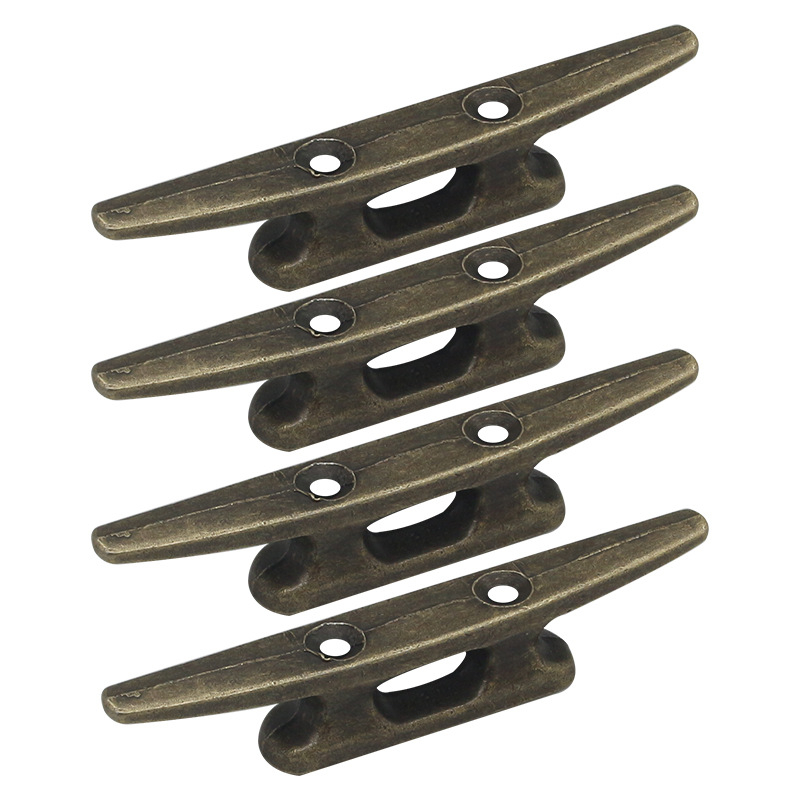 4 pakki purjepollareid, kergeid, lamedaid, sarvköiega haakekonksuga jahte, piiriüleseid eksklusiivseid