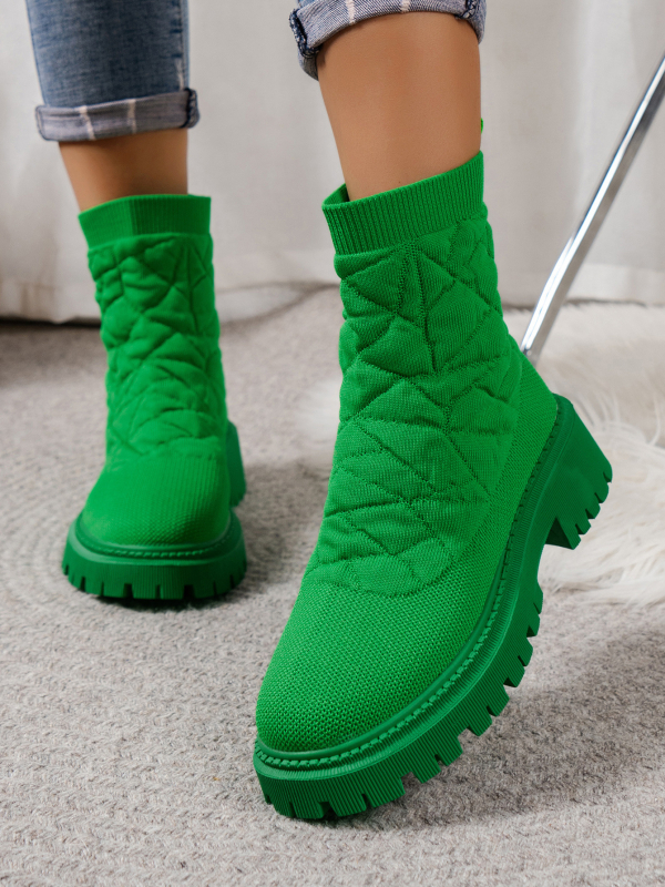 Határon átnyúló külkereskedelem Női repülő szőtt sportbakancs női őszi és téli új független állomás női csizma plus size bebújós zokni csizma