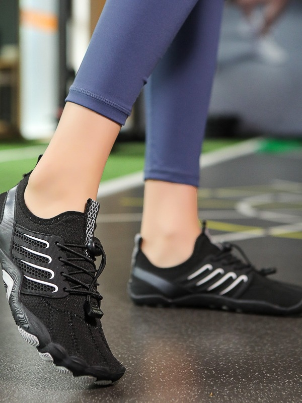 Uued viie sõrmega rannajalatsid meeste ja naiste ujumisjalatsid mereäärseks õues kasutamiseks, kiiresti kuivavad sandaalid, kerged kahlamisjalatsid, libisemiskindlad jalanõud