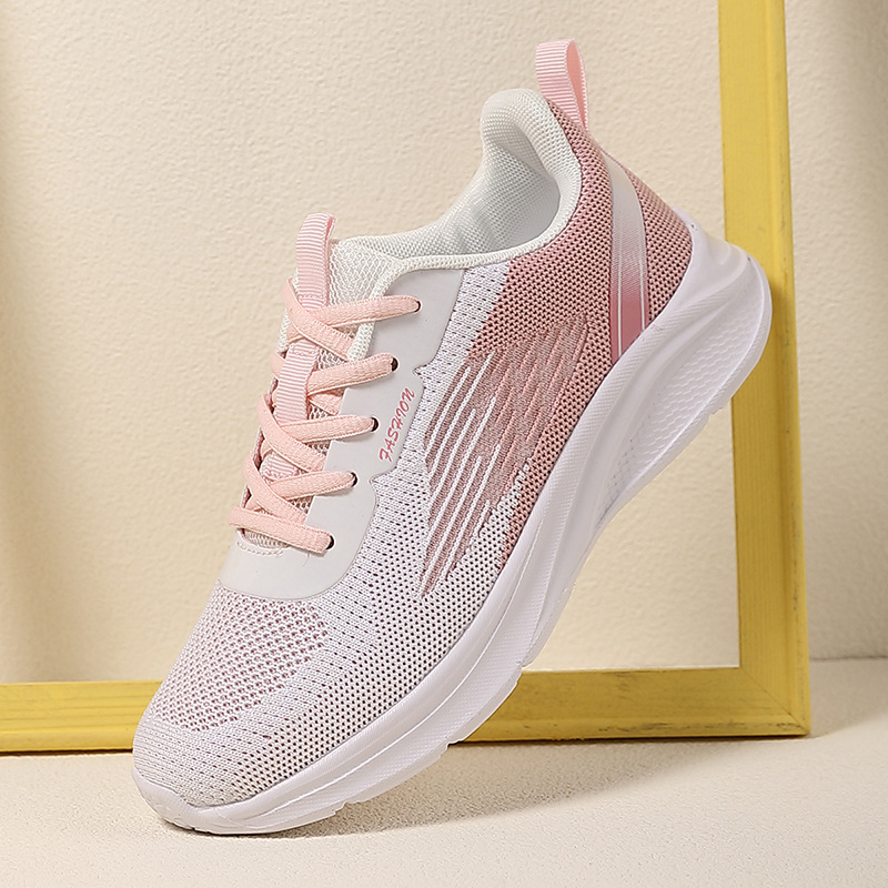 Moteriški sportbačiai iš tinklinio audinio, kvėpuojantys, 2024 m. pavasario ir vasaros bėgimo bateliai, nauji, lengvi, smūgius sugeriantys, minkštu dugnu, lauko sportiniai laisvalaikio bateliai, plius dydžio.