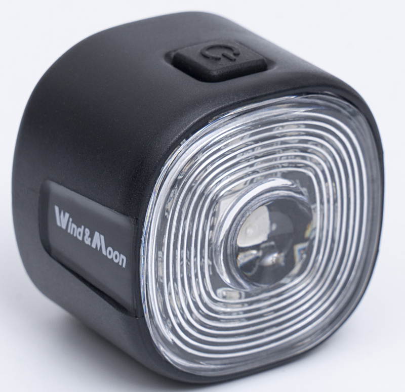 Tarpvalstybinis dviračio galinis žibintas stabdžių išmanusis įspėjamasis žibintas lauke, naktį važiuojant kalnų dviračiu, dviračio žibintas, kelio automobilio jutiklio žibintas