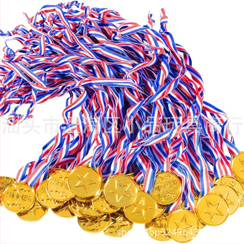 Трансграничен играчка медал пластмасов златен медал детски играчки парти доставки петзвезден детски медал с предпазна катарама