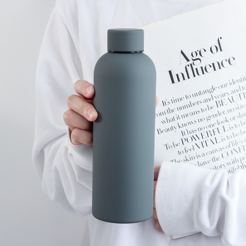 304 roostevabast terasest isolatsiooniga külma vee tass väikese suuga pudel õues kaasaskantav jäätunud kummivärvi sporditermosed piiriülene