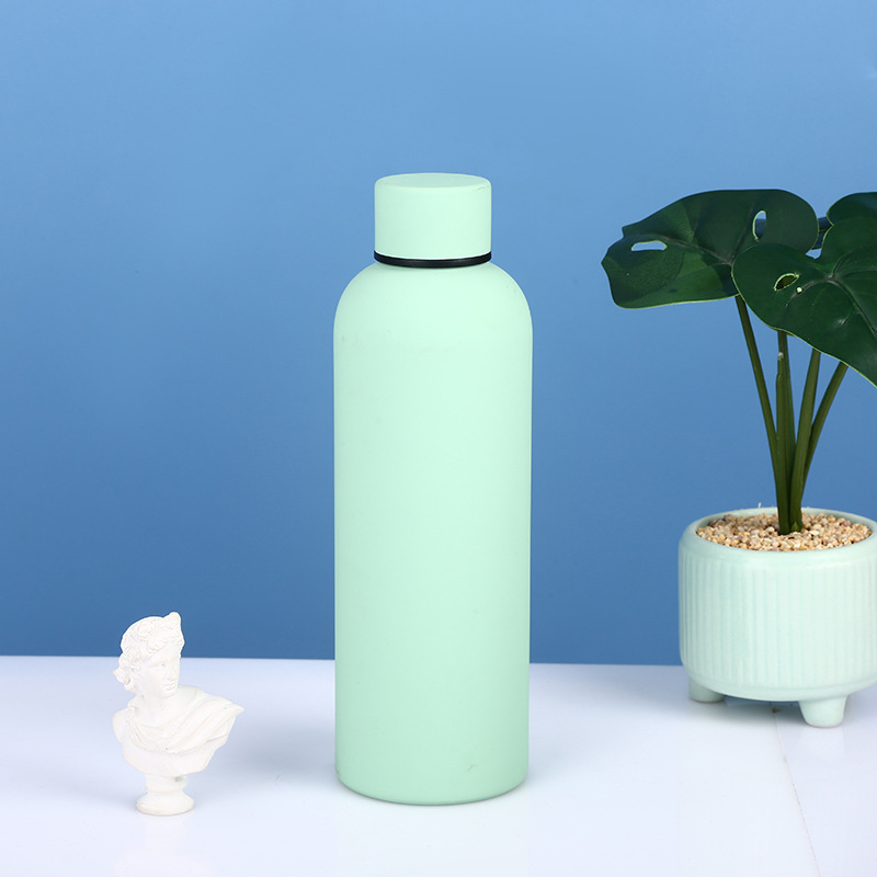 304 roostevabast terasest isolatsiooniga külma vee tass väikese suuga pudel õues kaasaskantav jäätunud kummivärvi sporditermosed piiriülene