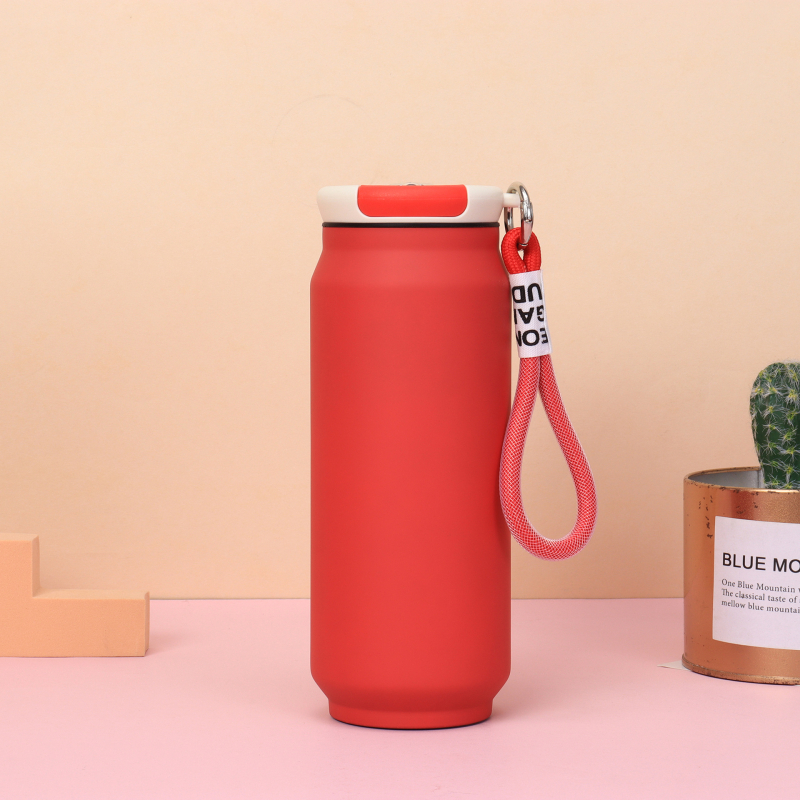 Határokon átnyúló, nagy értékű, kétrétegű vákuumos konzervdobozok, bögrék, 304 rozsdamentes acélból készült, hordozható gumifesték, kólásdobozok nagykereskedelme