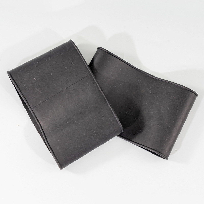 Silikoninė vyrų ir moterų futbolo lipni juosta kaklo apsaugai, skirta treniruotėms su neslystančiomis kojinėmis.