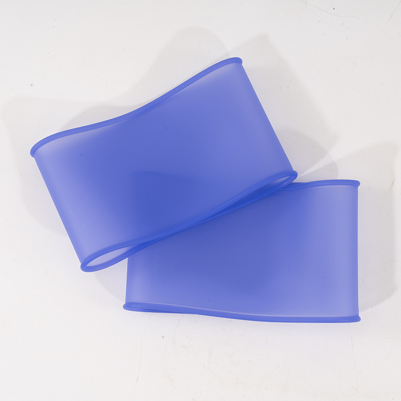 Silikoninė vyrų ir moterų futbolo lipni juosta kaklo apsaugai, skirta treniruotėms su neslystančiomis kojinėmis.