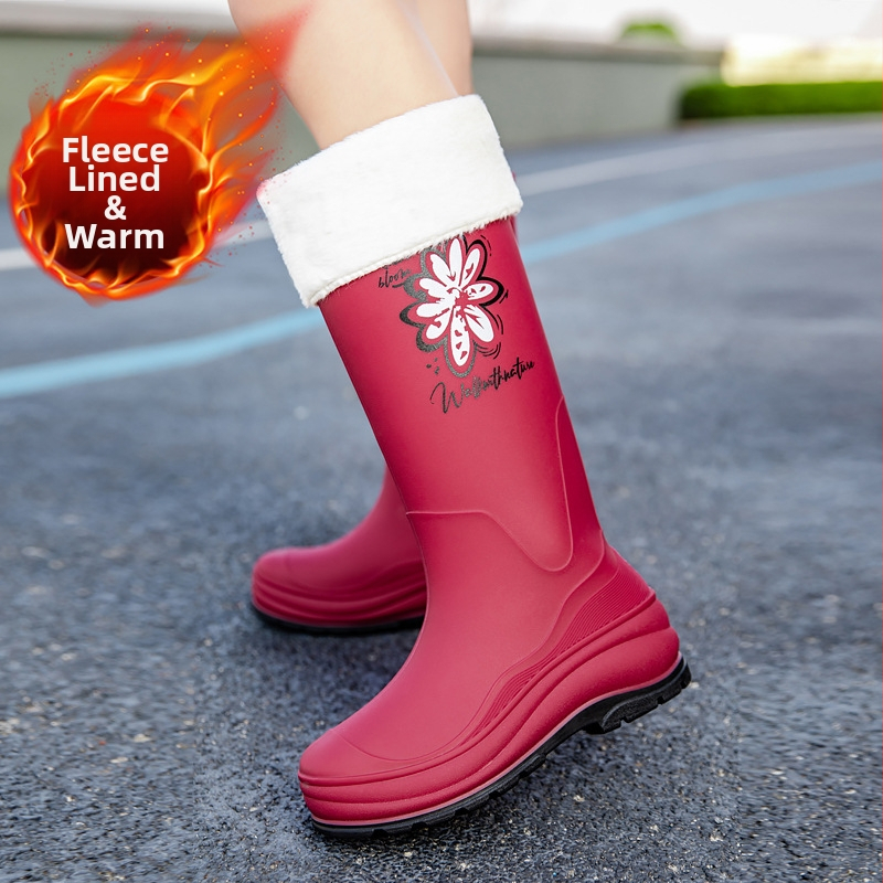 Didmeninė prekyba moteriškais guminiais batais, storu dugnu, ilgais vamzdžiais, neslystančiais, vandeniui atspariais, aukštu guminiu pamušalu, atspariais dilimui, batais virtuvei, lauko darbams.