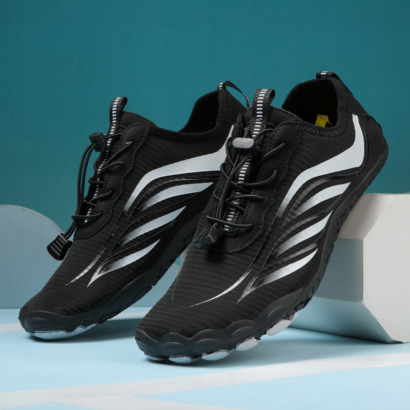 Paaridele mõeldud jõesuusatamise jalanõud, kiiresti kuivavad, hingavad, kerged, pehmed, viie sõrmega tallad, kukkumisvastased, ujumis-, ranna- ja kalapüügijalanõud