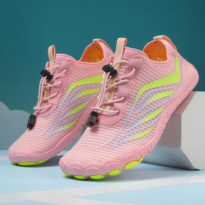 Paaridele mõeldud jõesuusatamise jalanõud, kiiresti kuivavad, hingavad, kerged, pehmed, viie sõrmega tallad, kukkumisvastased, ujumis-, ranna- ja kalapüügijalanõud