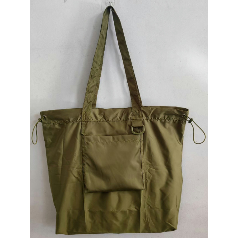 2024 m. naujo stiliaus raišteliu užsegamas spalvų derinimo didelės talpos pirkinių drobės krepšys, universalus pečių krepšys, atsparus vandeniui prekybos centro pirkinių krepšys, yra sandėlyje.