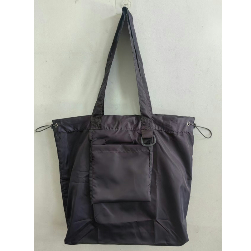 2024 m. naujo stiliaus raišteliu užsegamas spalvų derinimo didelės talpos pirkinių drobės krepšys, universalus pečių krepšys, atsparus vandeniui prekybos centro pirkinių krepšys, yra sandėlyje.