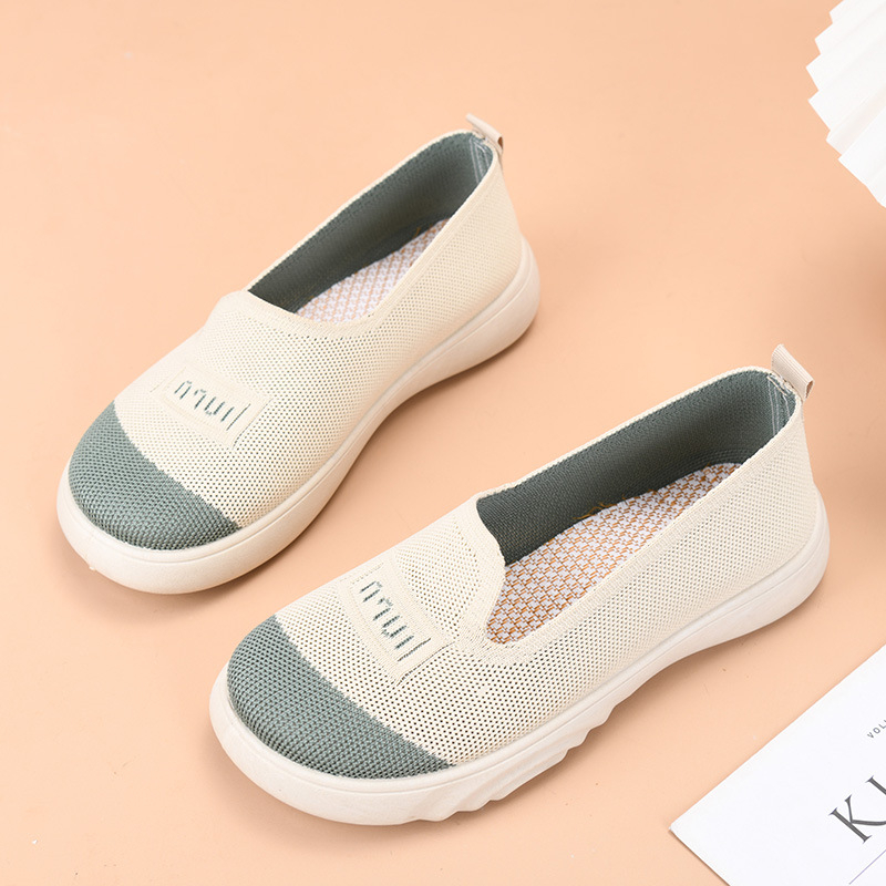 Pavasariniai seni Pekino medžiaginiai batai, sekli burna, vieno sluoksnio batai, moteriški, kvėpuojantys, skraidantys, austi, užmaunami, neslystantys, minkšti, madingi, laisvalaikio batai mamoms