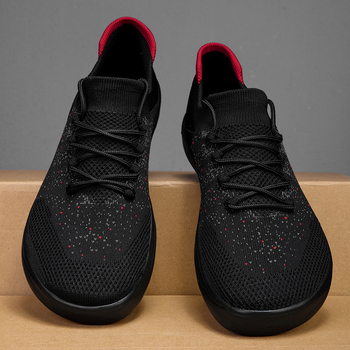 Határokon átnyúló tavaszi és nyári plusz méretű 48-as széles fejű, széles tenyérrel rendelkező férfi túracipők, lezser zoknicipők, új, divatos férfi repülő szövésű sportcipők