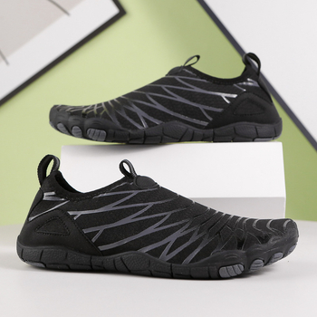 Meeste ja naiste õues kasutamiseks mõeldud ülesvoolujalatsid, kiiresti kuivavad viie sõrmega rannajalatsid, naiste libisemiskindlad ujumisjalatsid, amfiibsed kalastusjalatsid