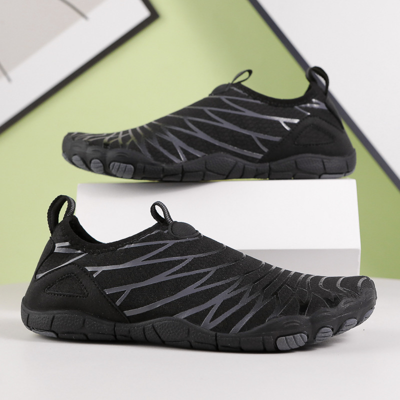 Meeste ja naiste õues kasutamiseks mõeldud ülesvoolujalatsid, kiiresti kuivavad viie sõrmega rannajalatsid, naiste libisemiskindlad ujumisjalatsid, amfiibsed kalastusjalatsid